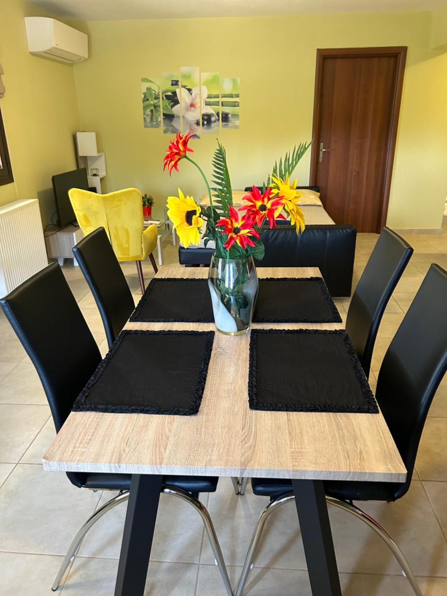 Sunshine Apartment Yanya Dış mekan fotoğraf